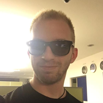 HipHopBlond
